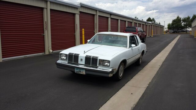 Oldsmobile Cutlass 4.3 1979 image number 3