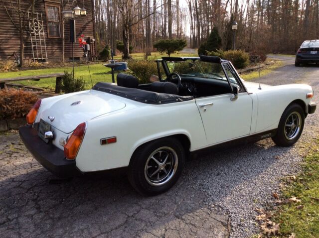 MG Midget 1976 image number 1