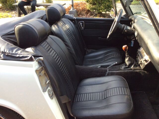 MG Midget 1976 image number 24