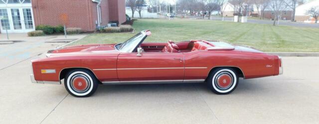 Cadillac Eldorado 1976 image number 4