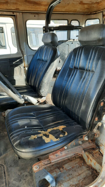 Toyota Land Cruiser 1976 image number 14