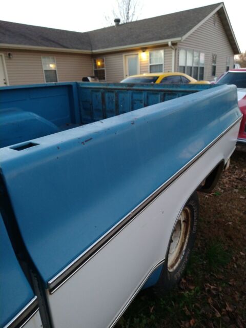 Chevrolet Silverado 1977 image number 0