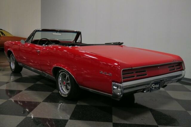 Pontiac Tempest 1967 image number 10
