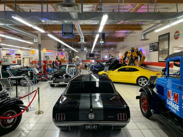 Ford Mustang 1965 image number 15