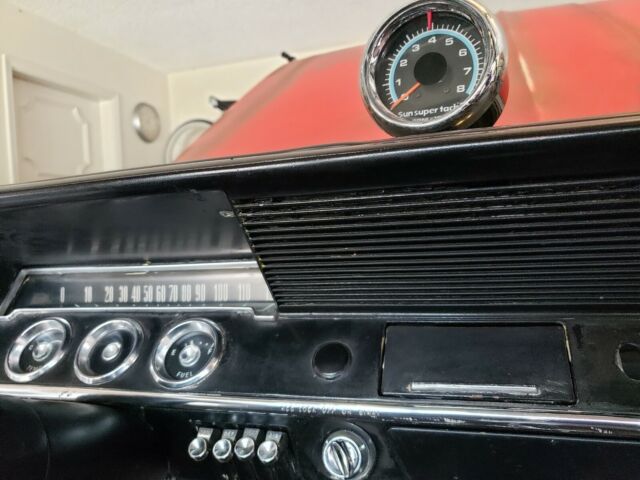 Chevrolet Bel Air 1961 image number 13