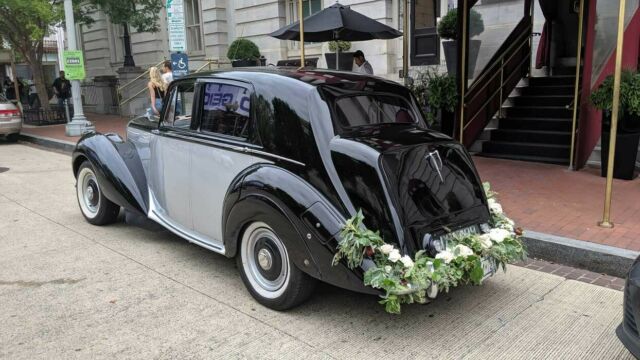 Bentley Mark V 1952 image number 16