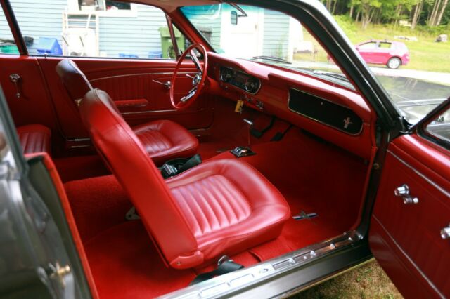 Ford Mustang 1964 image number 27