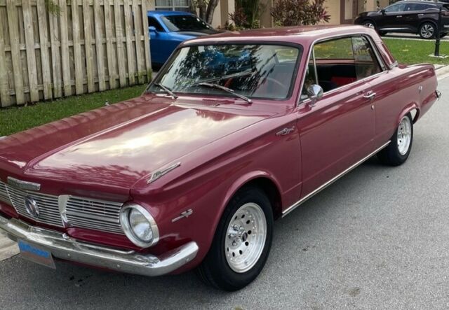 Plymouth Valiant 1965 image number 1