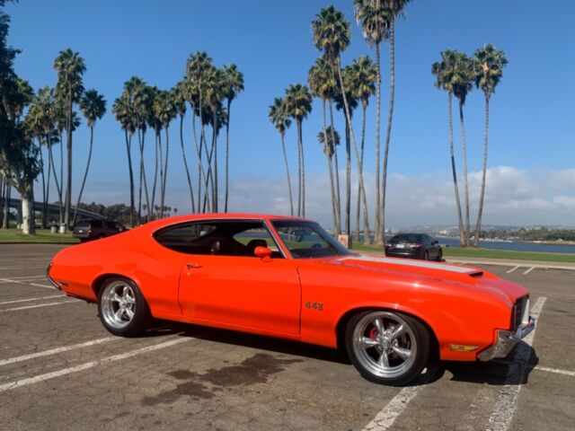Oldsmobile Cutlass 1971 image number 31