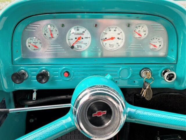 Chevrolet C-10 1962 image number 36