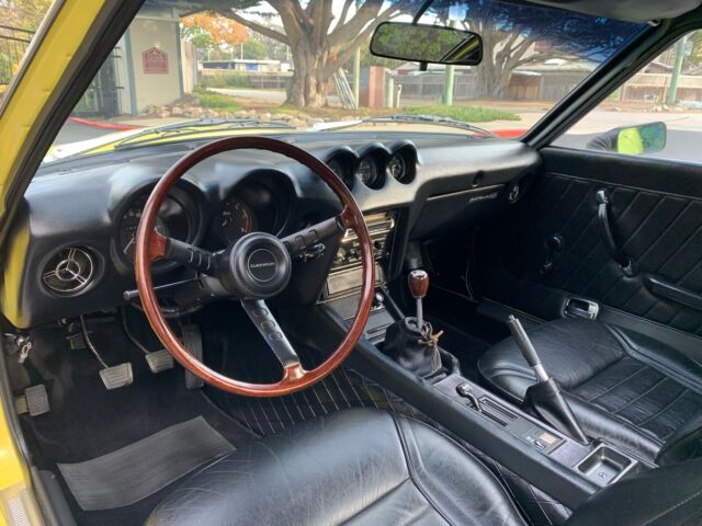 Datsun Z-Series 1971 image number 1