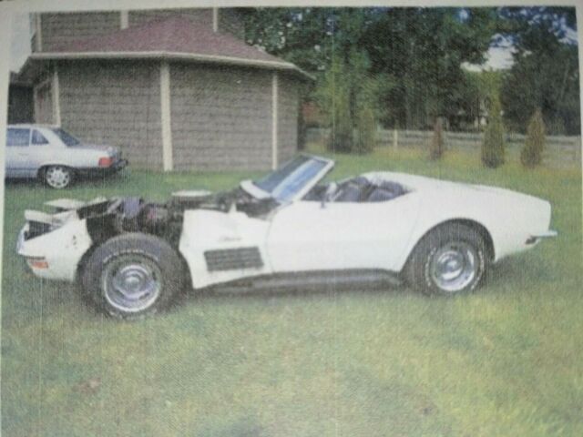 Chevrolet Corvette 1970 image number 15