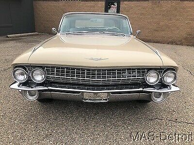 Cadillac DeVille 1961 image number 12