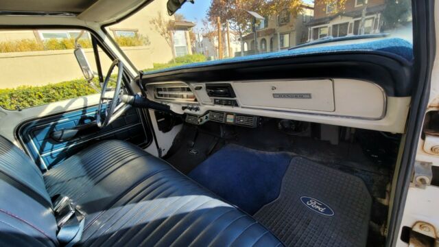 Ford F-250 1968 image number 11