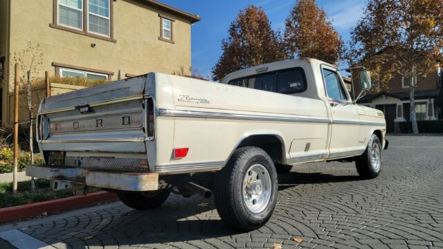 Ford F-250 1968 image number 2