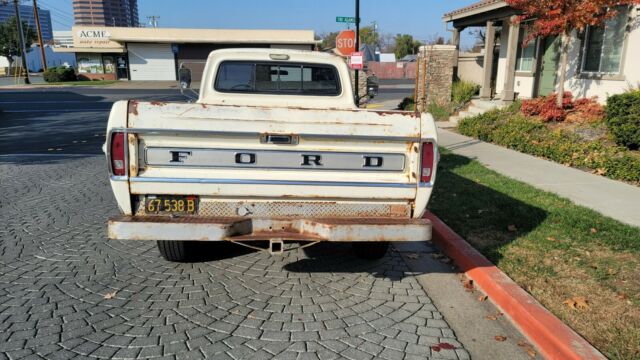 Ford F-250 1968 image number 4