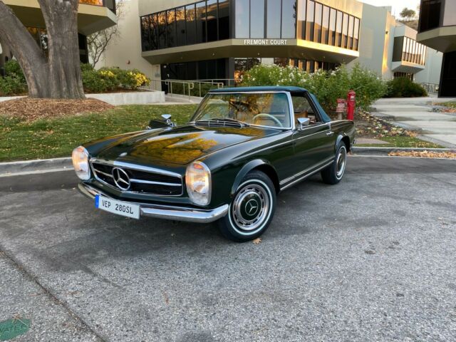 Mercedes-Benz SL-Class 1969 image number 0