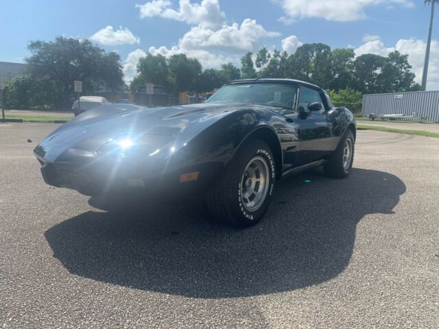 Chevrolet Corvette 1979 image number 7