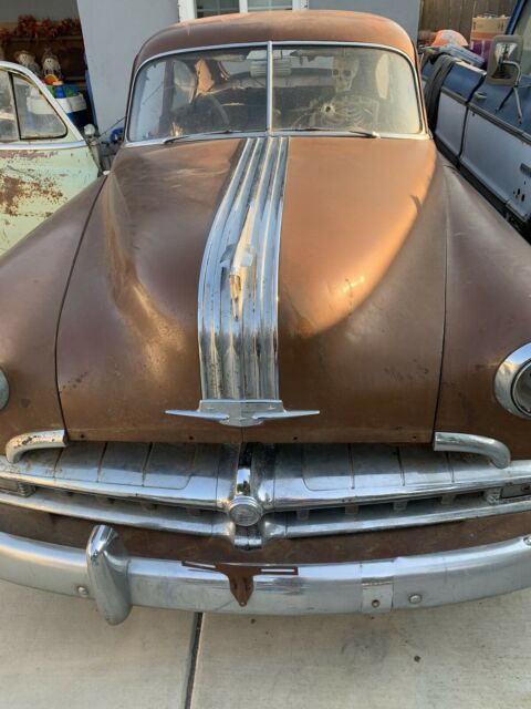 Pontiac Streamliner 1949 image number 25