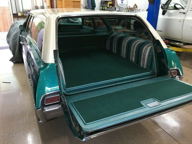 Chevrolet Impala 1967 image number 10