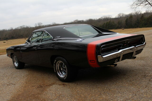Dodge Charger 1969 image number 29