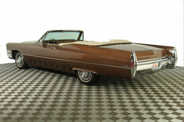 Cadillac CONVERTIBLE 1968 image number 31