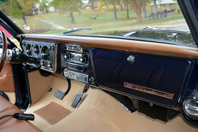 Chevrolet C-10 1968 image number 12