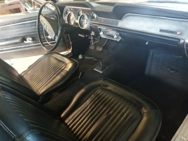 Ford Mustang 1968 image number 17