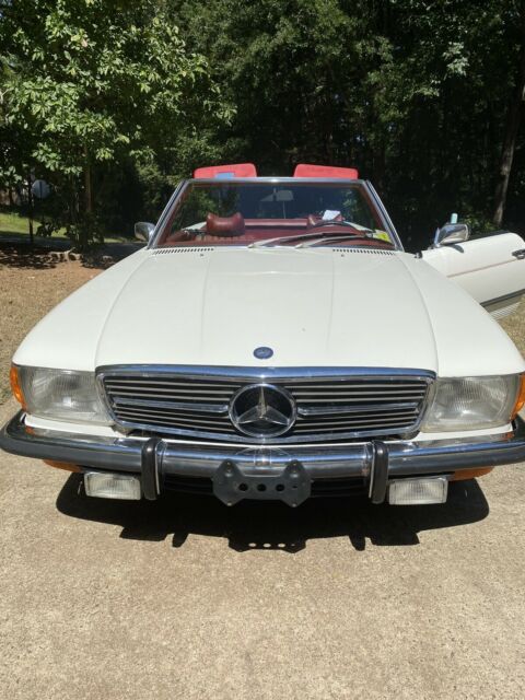Mercedes-Benz 450SL 1973 image number 1