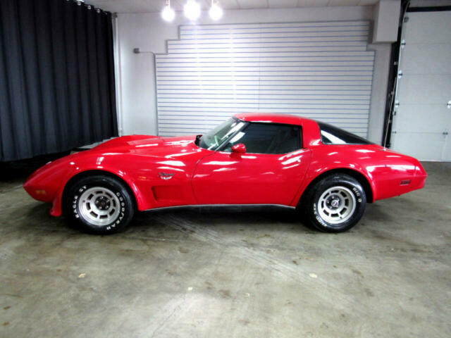 Chevrolet Corvette 1979 image number 25