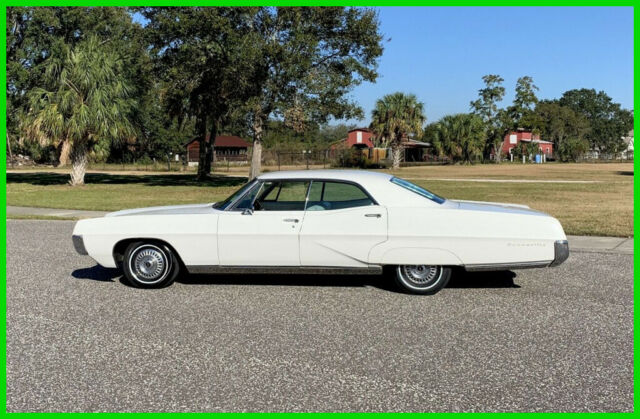 Pontiac Bonneville 1967 image number 0