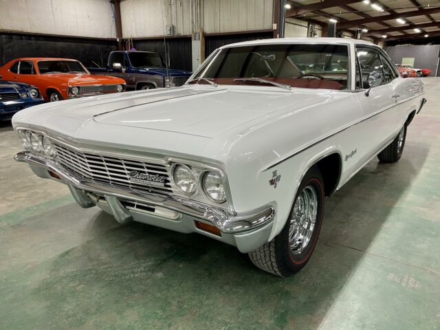 Chevrolet Impala 1966 image number 0