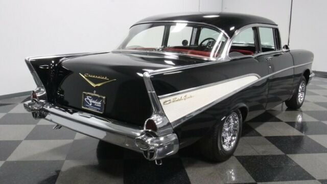 Chevrolet Bel Air/150/210 1957 image number 13