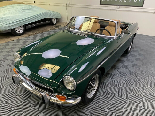 MG MGB 1972 image number 23