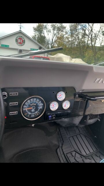 Jeep CJ-7 1978 image number 18