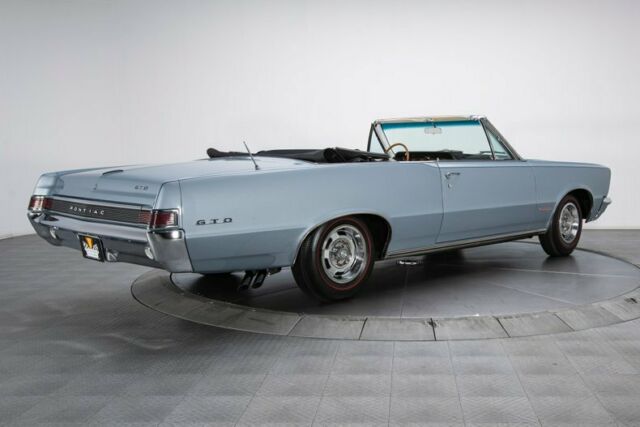 Pontiac GTO 1965 image number 1