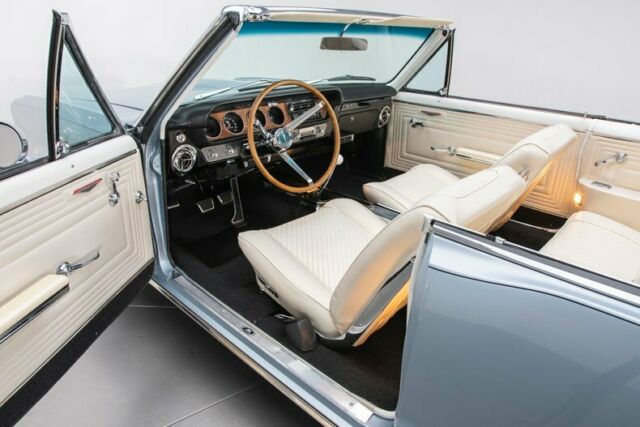 Pontiac GTO 1965 image number 2