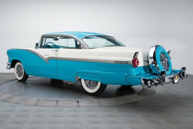 Ford Fairlane 1956 image number 31