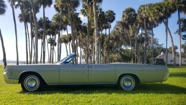 Lincoln Continental 1966 image number 14