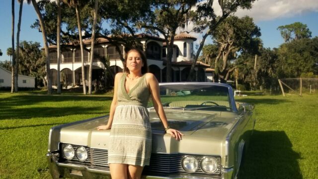 Lincoln Continental 1966 image number 39