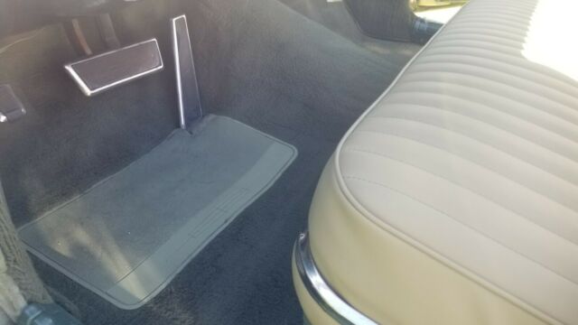 Lincoln Continental 1966 image number 41