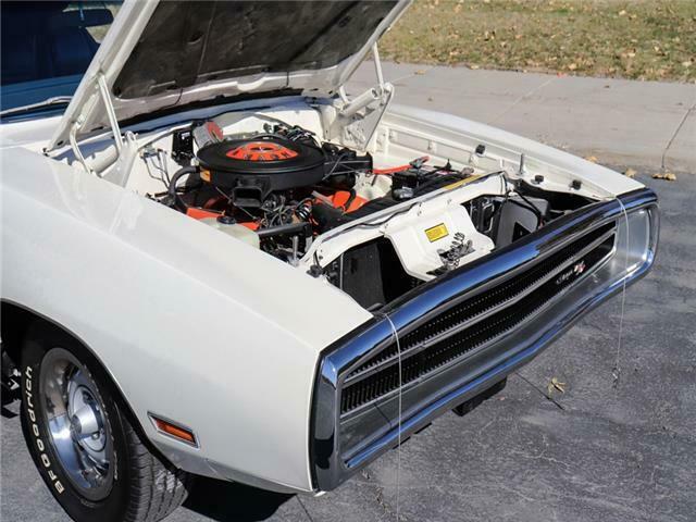 Dodge Charger 1970 image number 11
