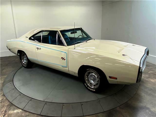 Dodge Charger 1970 image number 27