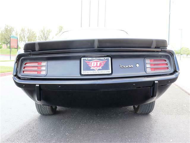 Plymouth Barracuda 1970 image number 6