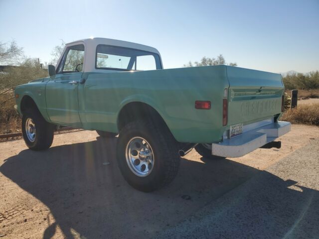 Chevrolet C-10 1968 image number 2