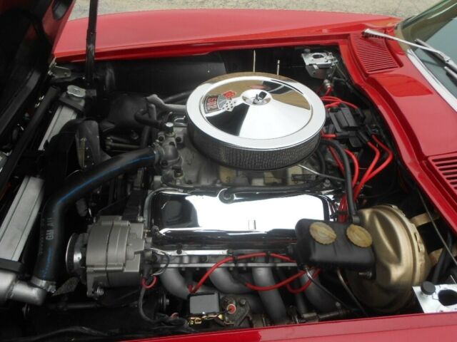 Chevrolet Corvette 1966 image number 13