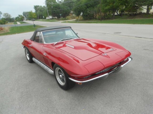 Chevrolet Corvette 1966 image number 26