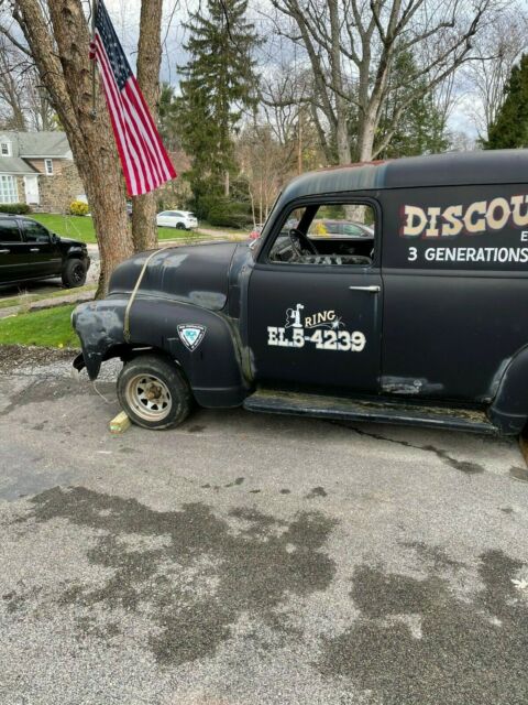 Chevrolet Suburban 1950 image number 3
