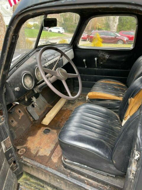 Chevrolet Suburban 1950 image number 31