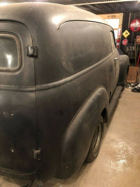 Chevrolet Suburban 1950 image number 6